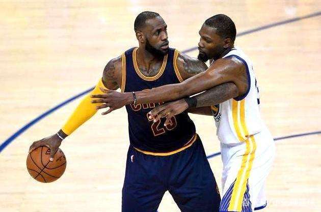 取得赛季欧冠首胜，尤文时隔419天再次在欧冠客场赢球（尤文迎来本赛季欧冠开门红，时隔419天再度欧冠客场告捷）