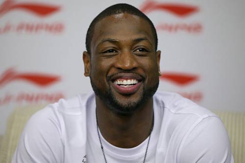 几度哽咽，孙兴慜结束十年热刺生涯（数度哽咽，孙兴慜告别十年热刺岁月）