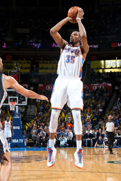 裁判专家：曼城的点球没问题， 阿森西奥没获点球是正确判罚（裁判专家：曼城点球判罚无误，未判阿森西奥点球属正确决定）