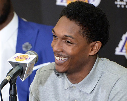 齐沃：欧冠输给马竞后，我一口气连抽了三根烟（齐沃谈欧冠负于马竞：赛后我一口气连抽三支烟）