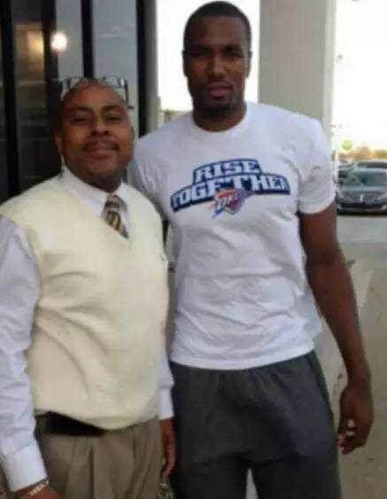 尼克斯主场开局12胜1负，创球队近33年最佳开局（尼克斯主场12胜1负，刷新队史33年来最佳开局）