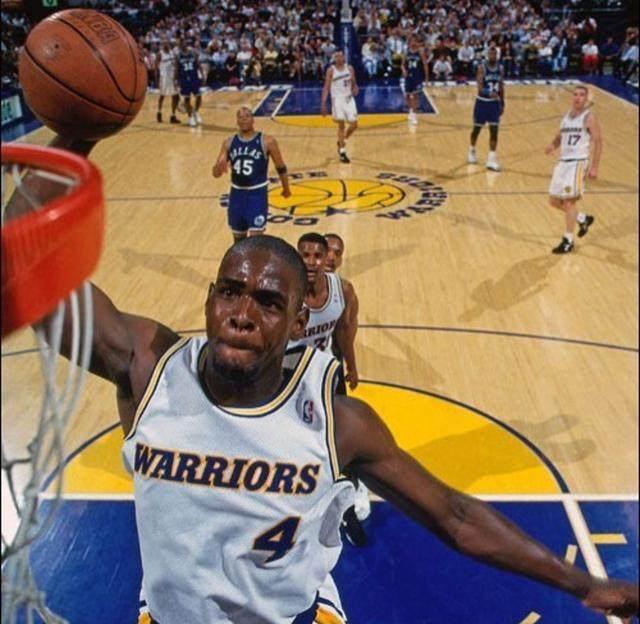 西媒：皇马希望再留吕迪格一年，球员本人也愿意留队效力（西媒：皇马盼吕迪格再留一年，球员愿留队继续效力）