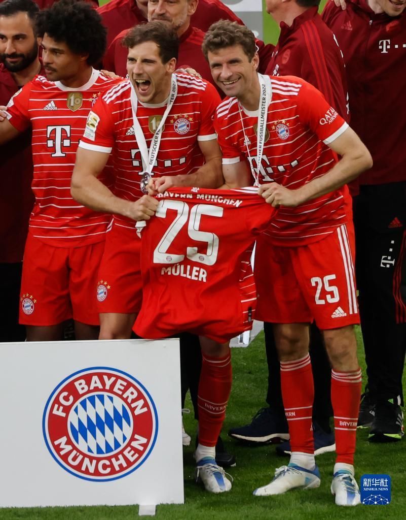 法国队11月大名单：姆巴佩领衔，坎特、谢尔基在列（法国队11月名单出炉：姆巴佩领衔，坎特、谢尔基入选）