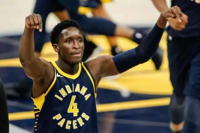 在3号位兼 在3号位兼